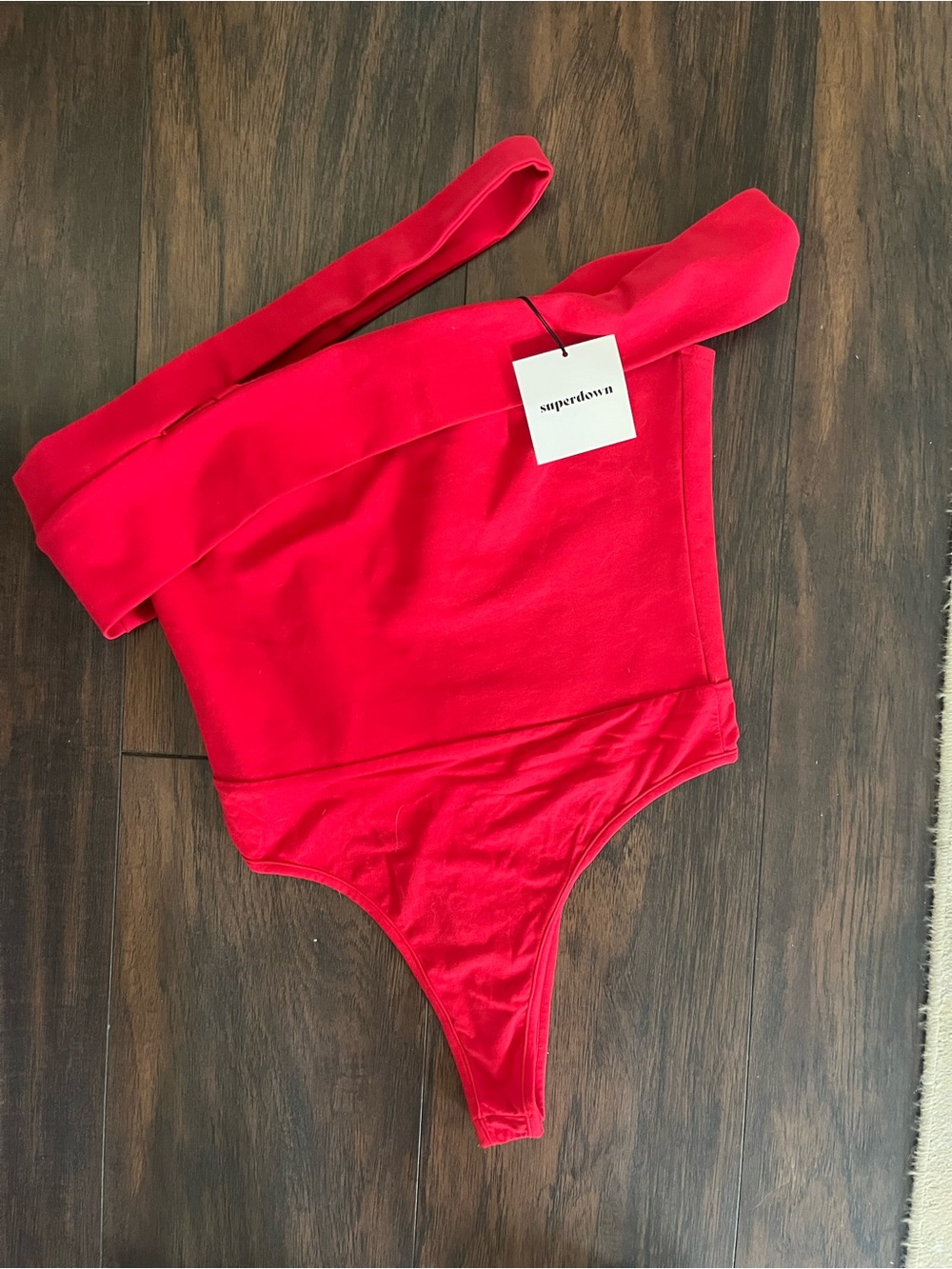 superdown One-Shoulder Red Bodysuit